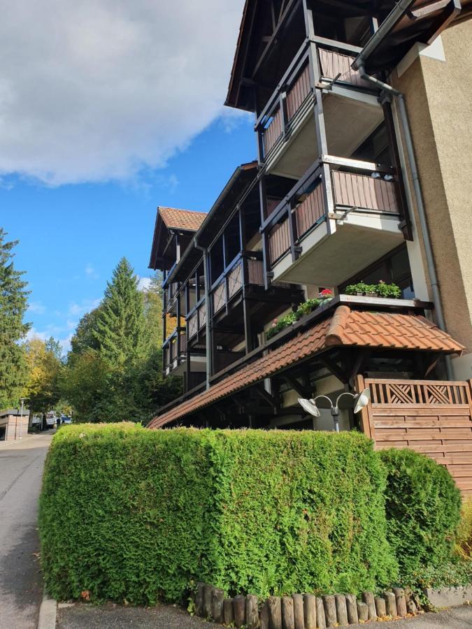 Gemuetliche Ferienwohnung Am Kurpark In Bad Herrenalb Exterior foto